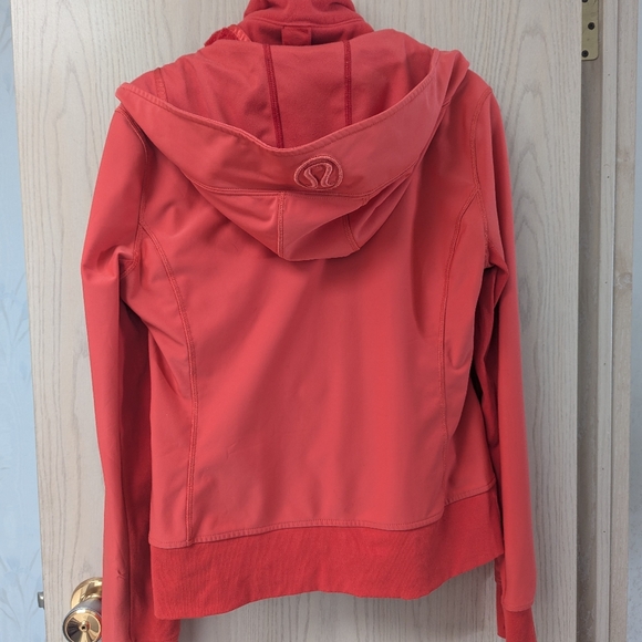 Lululemon Jacket - Picture 7 of 8
